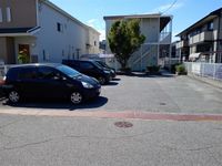 レオパレス方地西 駐車場
