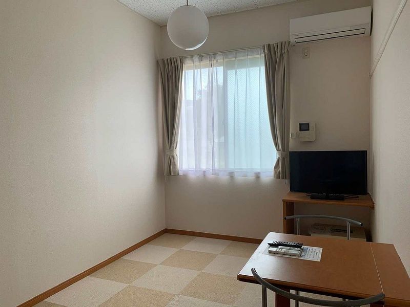 レオパレスＣａｓａＦｅｌｉｃｅ 居間