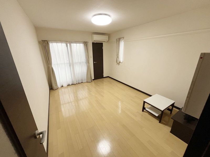 レオネクスト山手町 エントランス