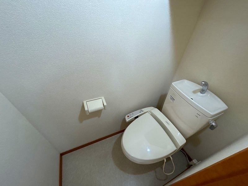 レオパレスエクセレンス トイレ