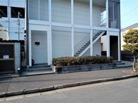 レオパレスアーバン領家 エントランス