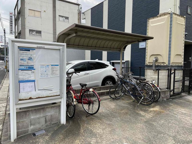 レオネクスト西津田 共用部分