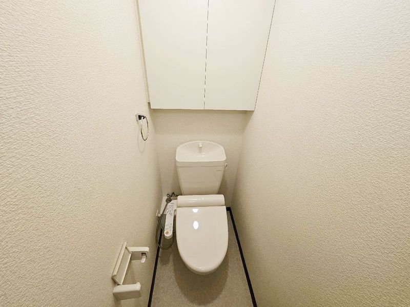 LEONEXT Eclair Kita Imaichi Toilet