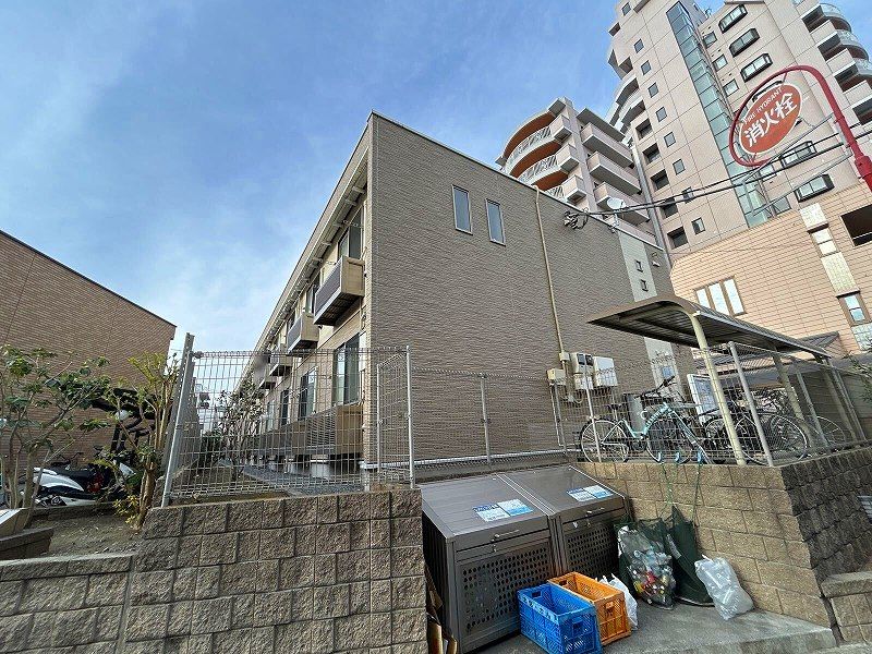 レオネクストやまと 外観