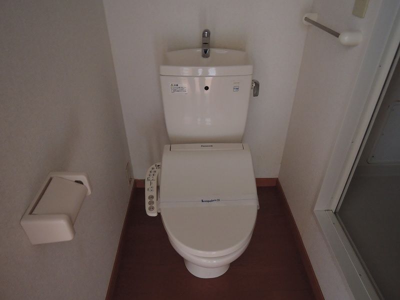レオパレス方八町 トイレ