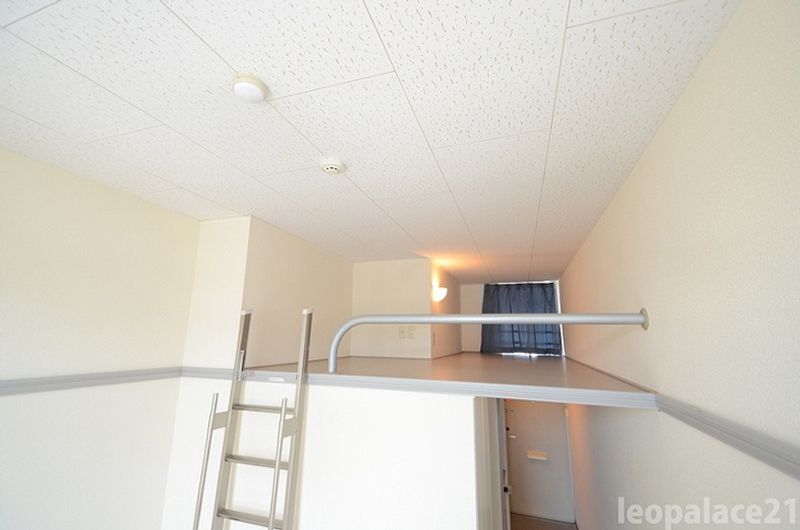 レオパレスｍａｉｓｏｎ　ｈｕｉｔ・ｃｉｎｇ 寝室