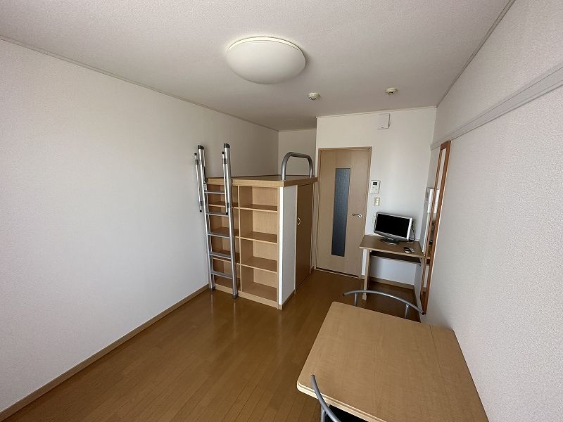 レオパレスら　べるでゅーらⅡ 寝室