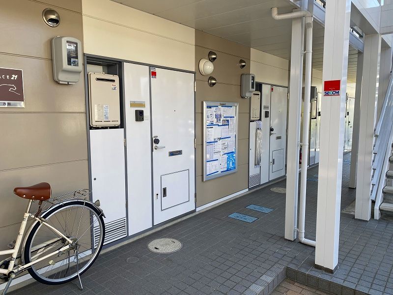 レオパレス草薙駅前西館 共用部分