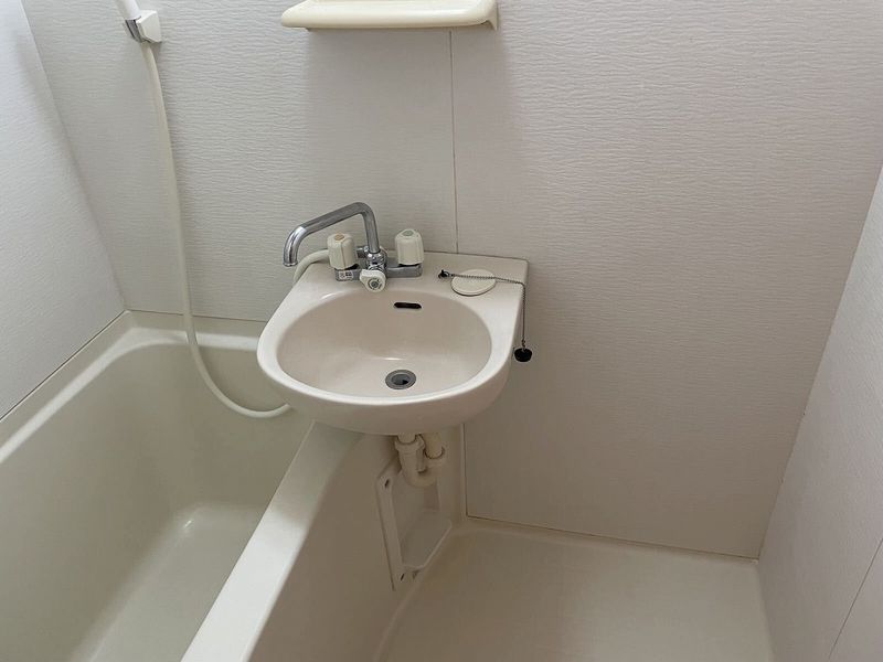 レオパレス中町 洗面台