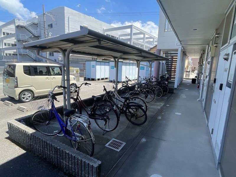 レオパレスロイヤル 共用部分