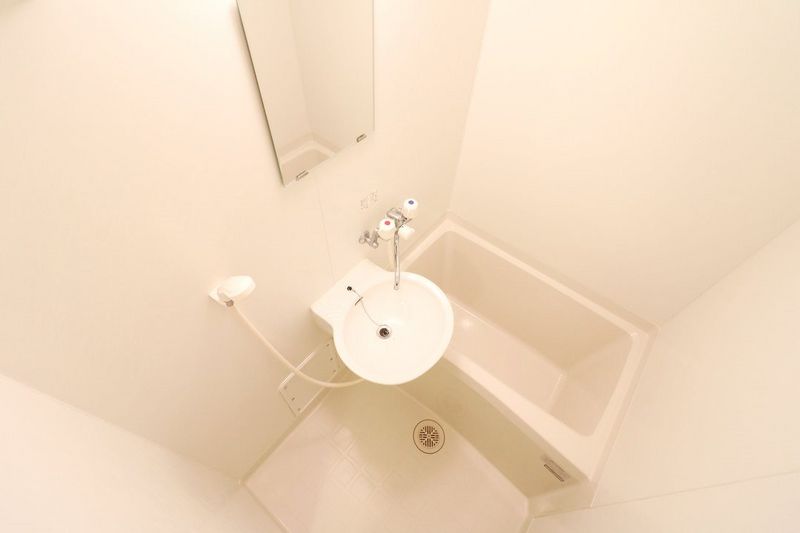 レオパレスエヴァーグリーン 風呂