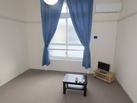 レオパレスハーモニー高川原 居間