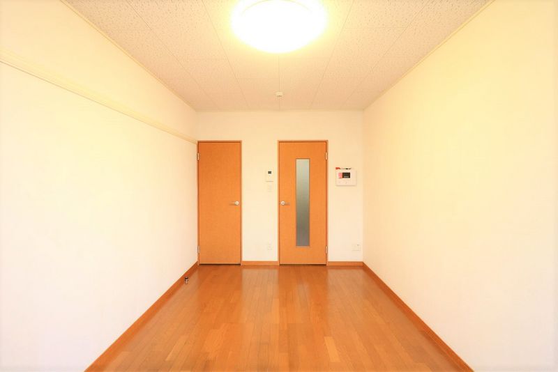 レオパレス田中殿 居間