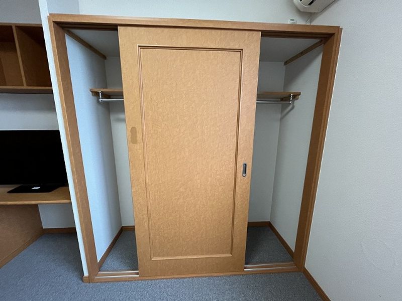 レオパレスあおぞら 収納
