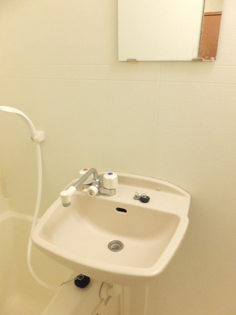 レオパレス赤堀 洗面所