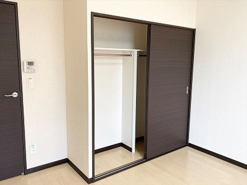 レオネクスト成田参道 収納
