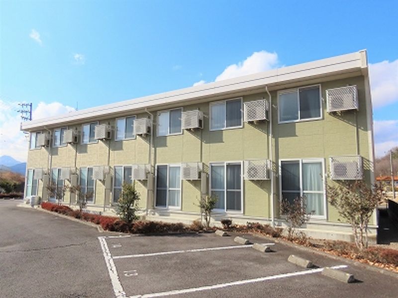 leopalace Tsukushi Exterior