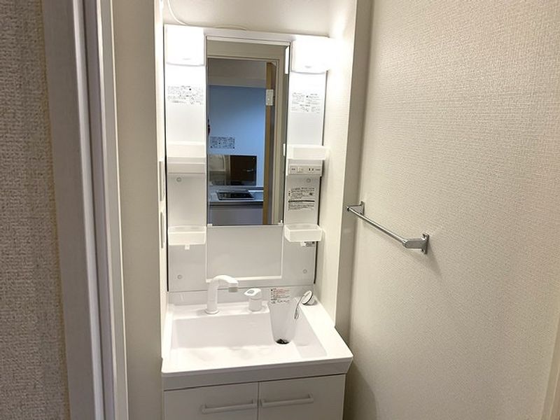 CLEINO Petit Fleur Bồn rửa mặt