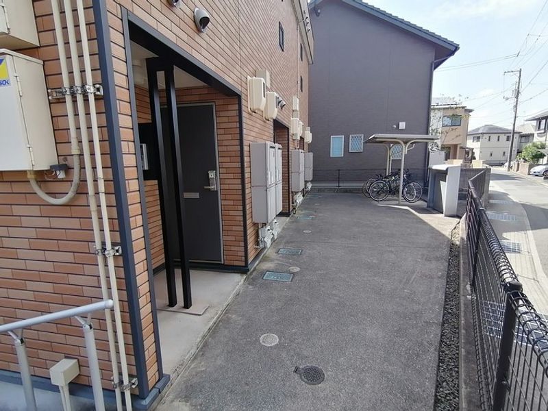 レオネクスト南蔵王 エントランス