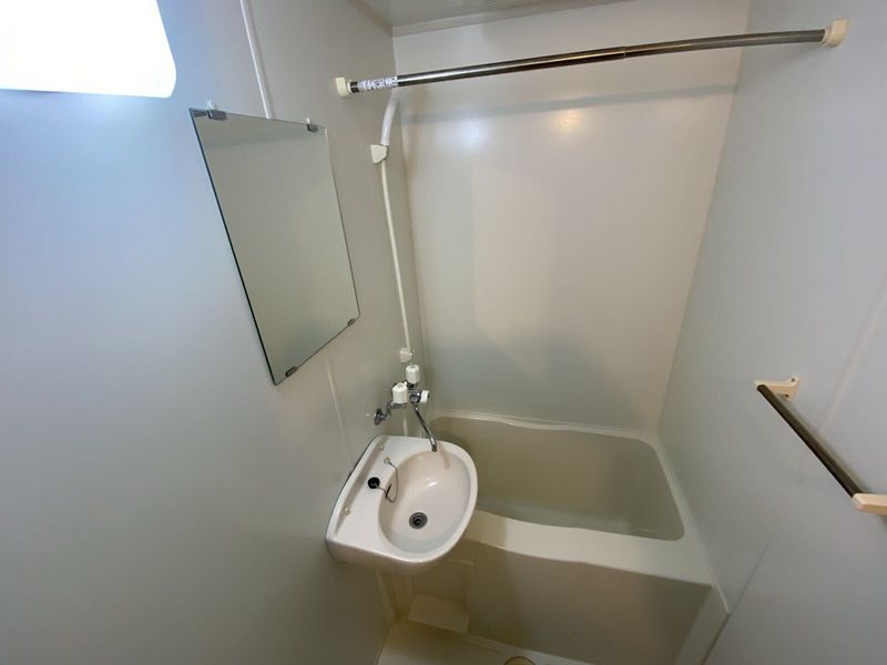 レオパレスＨＡＹＡＳＨＩ１ 洗面台