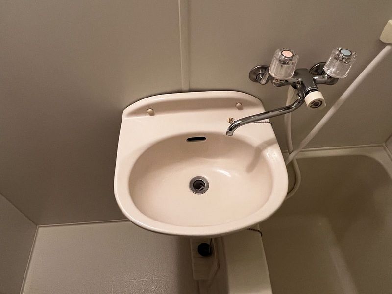 leopalace Hanabusa Bồn rửa mặt