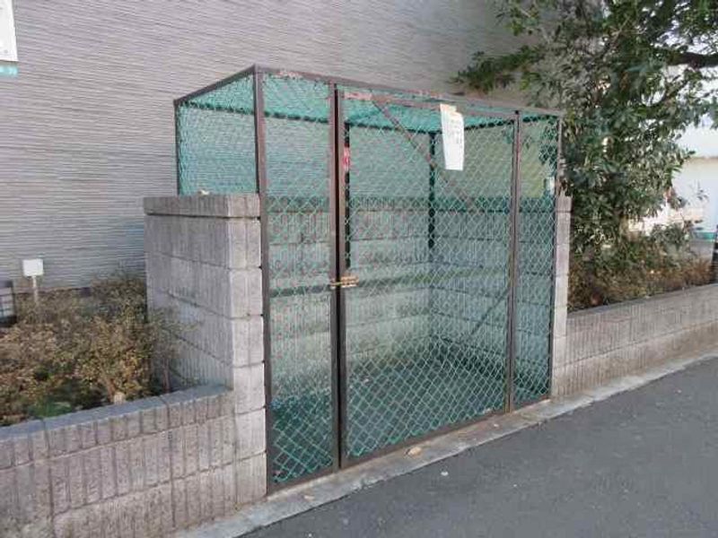 レオパレス七国館 共用部分
