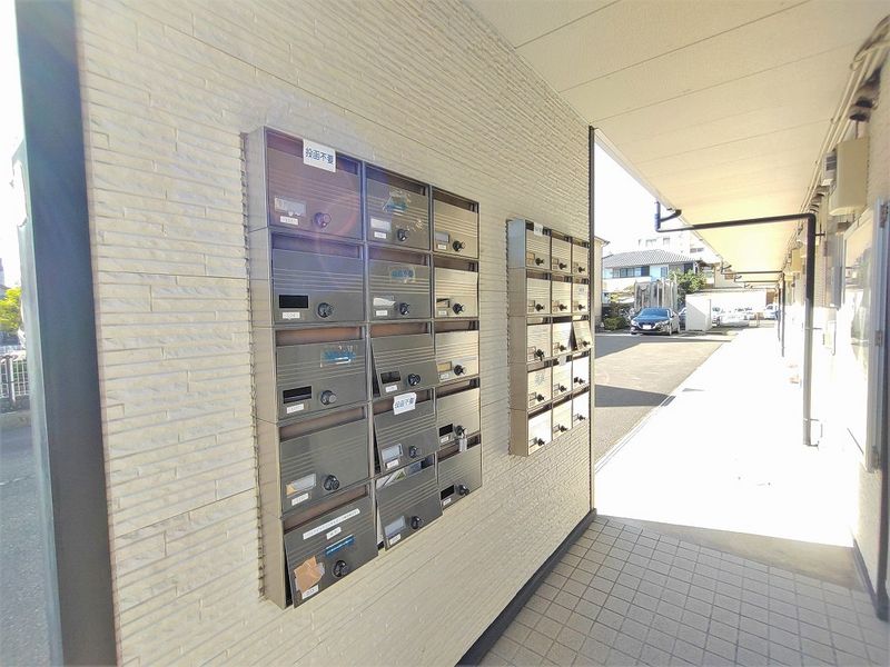 レオパレスラビホワ２３ 共用部分