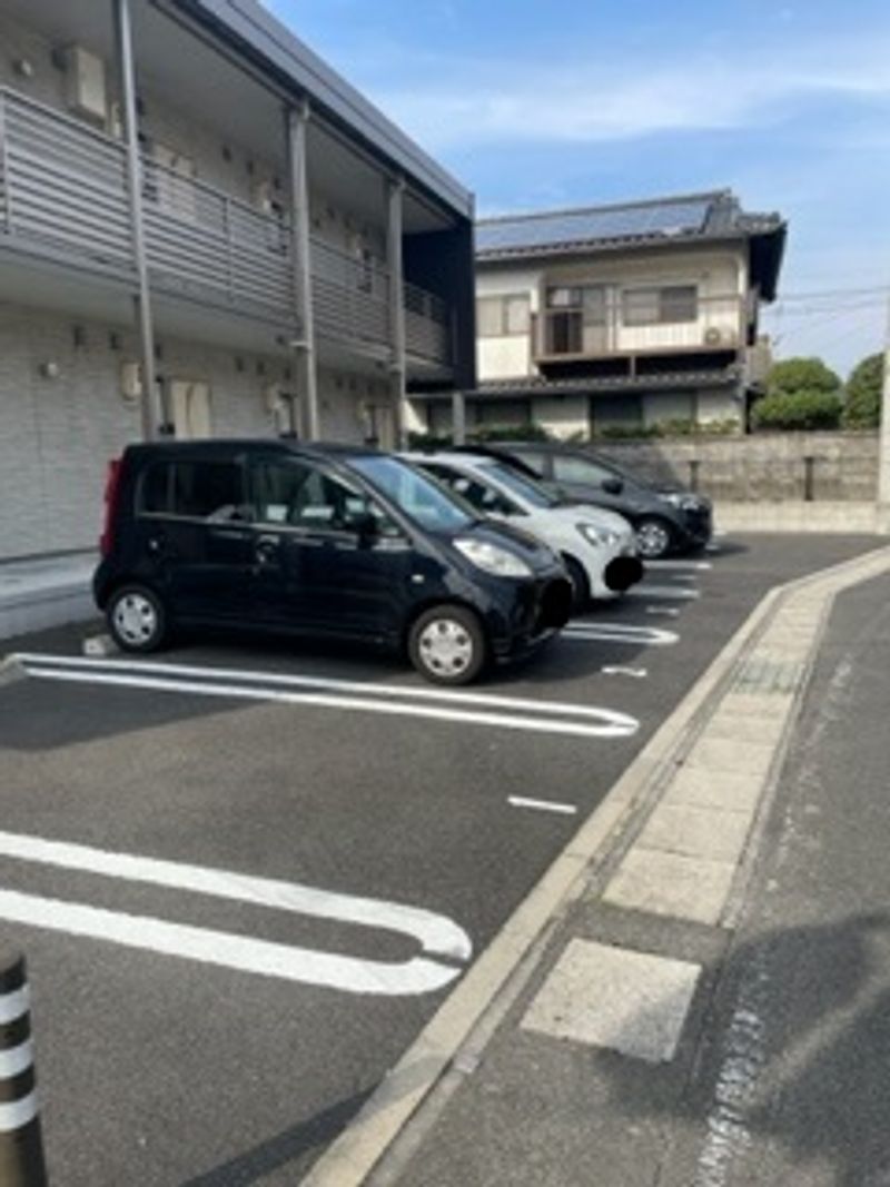 クレイノヴィラオクスガー出雲 駐車場