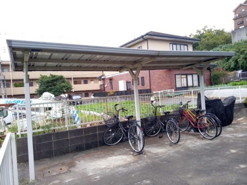 レオパレス東百合ヶ丘 共用部分