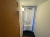 レオパレスプラテリーアⅡ 玄関