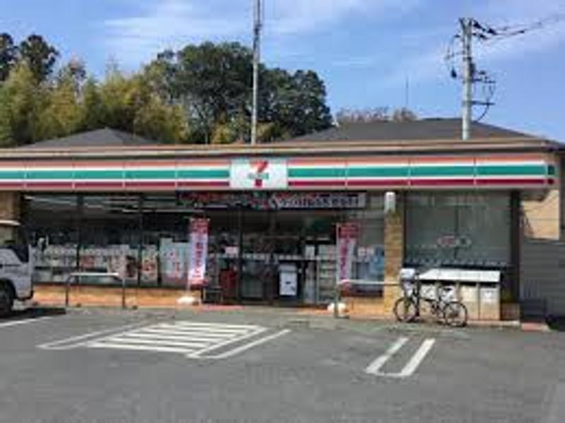 レオパレスヴィラこもれび 周辺環境