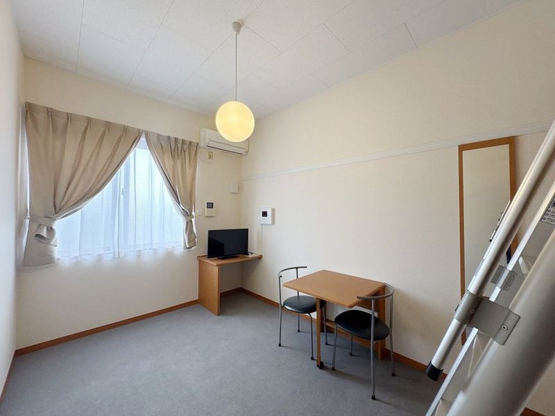 leopalace Comfort Woods V Living room