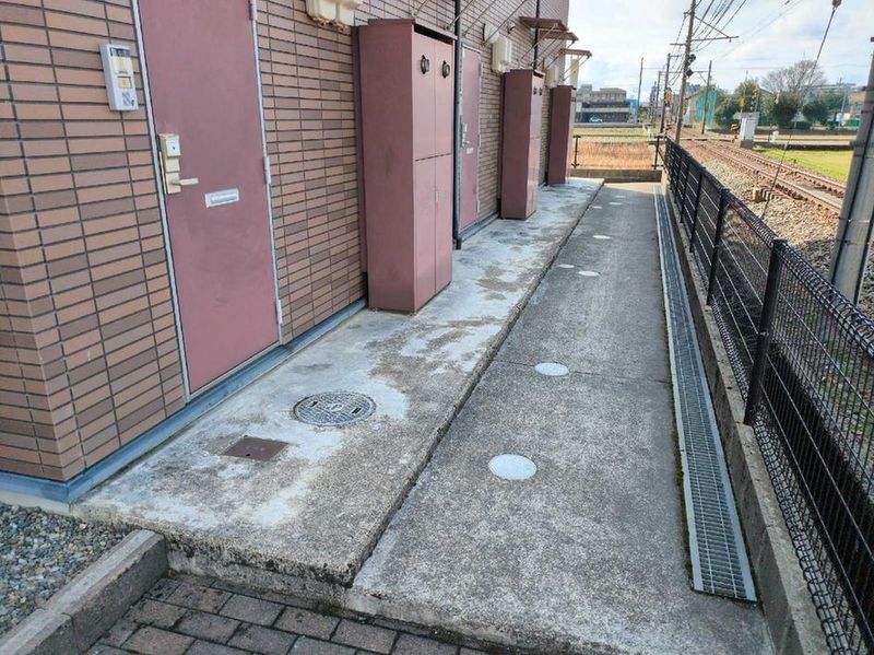 leopalace Annex II Entrance