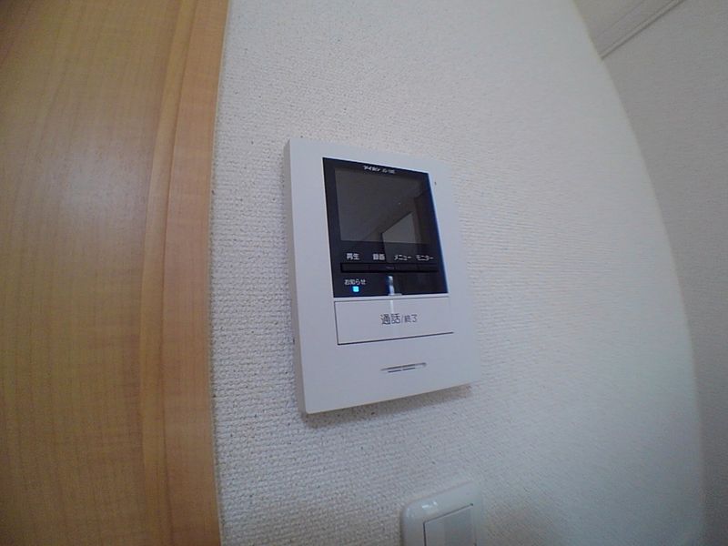 レオパレス瓦町 セキュリティ