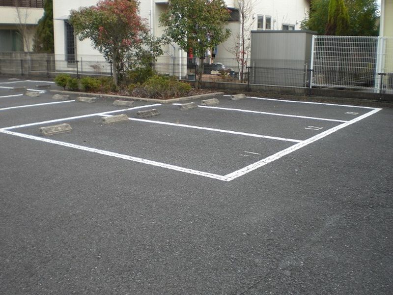レオパレスＳＢＭ田所 駐車場