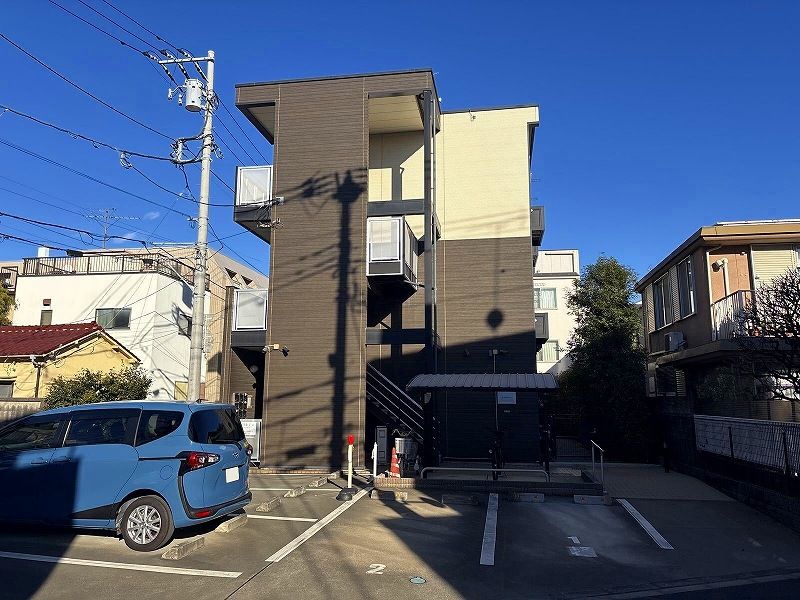 レオパレスＫＩＭＩＳＵＮ 外観