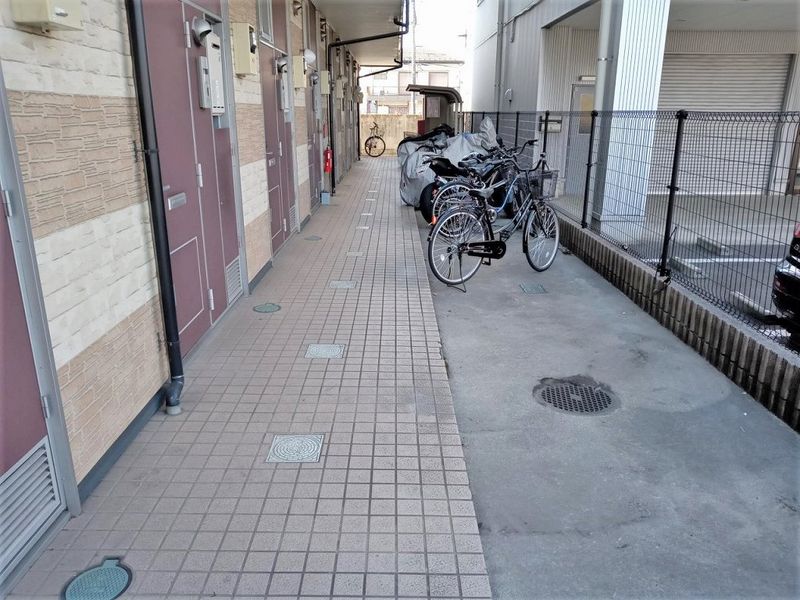 レオパレスヴィラ美女木 共用部分