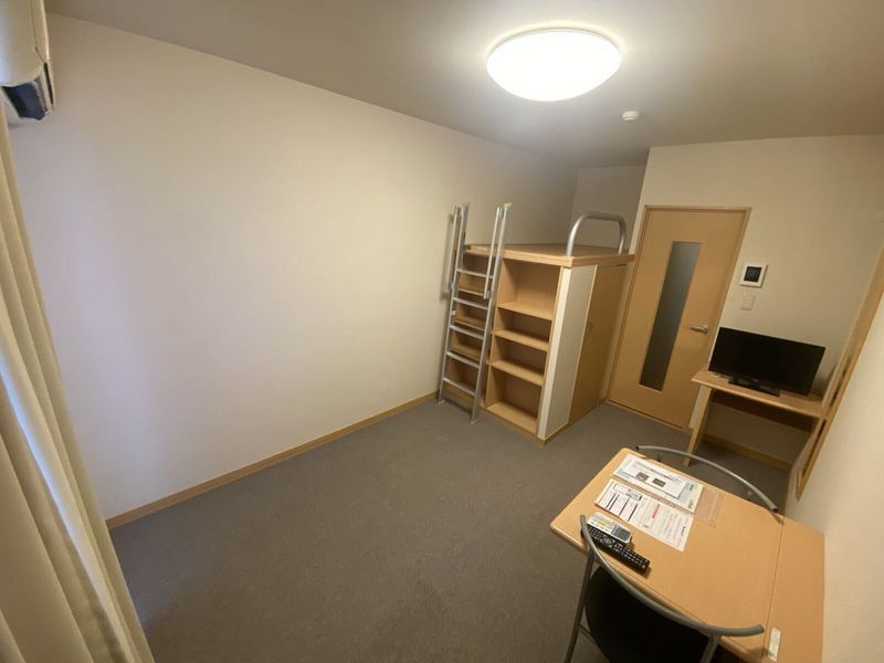 leopalace Takashima Living room