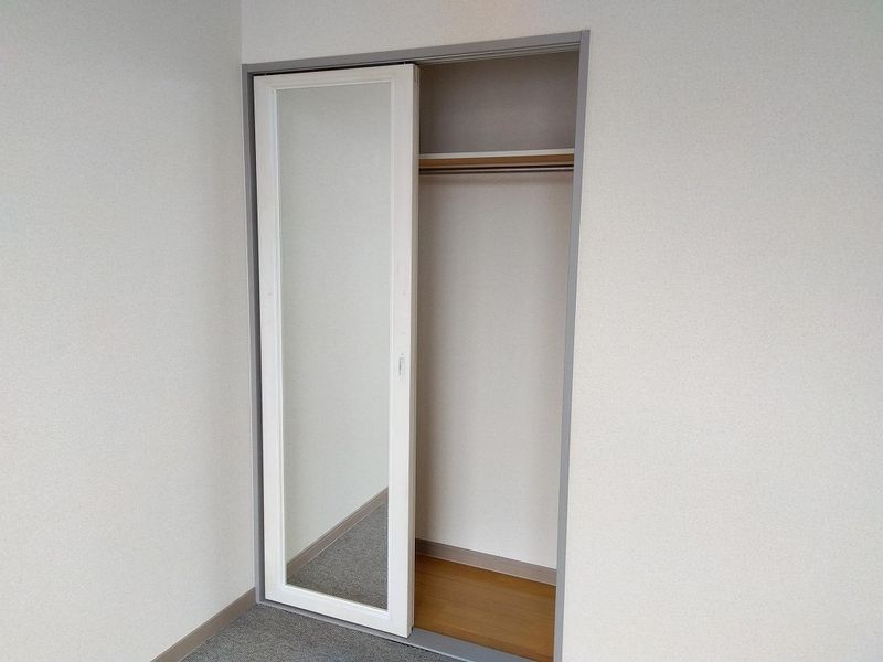 レオパレス宇多津 収納