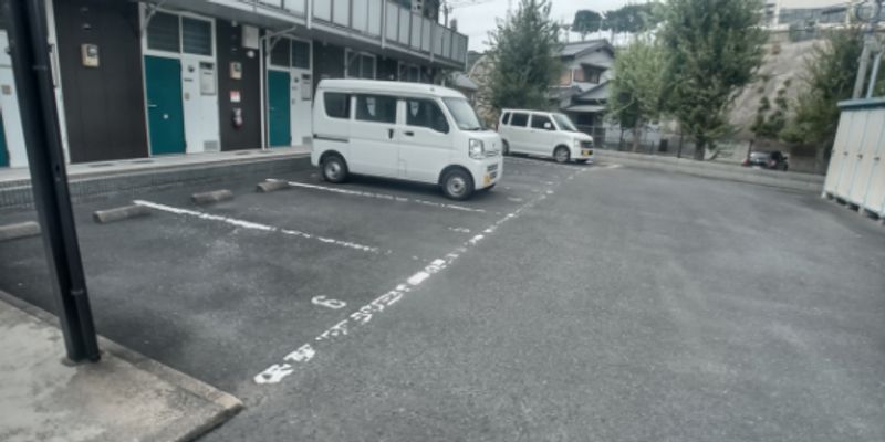 レオパレスＯＲＡＳＩＯＮ 駐車場