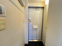 leopalace Lily 玄关