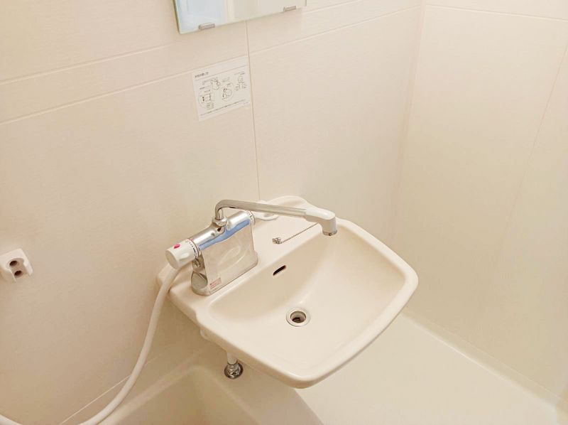 レオパレスＣａｓａ田上 洗面台