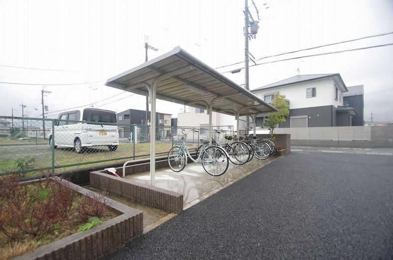 レオネクストＨｏｎｅｙｌａｋｅ 共用部分