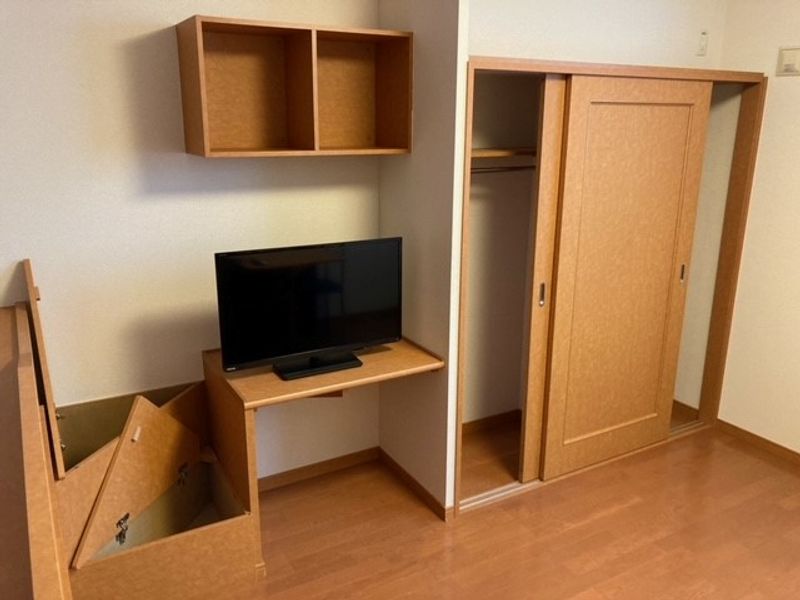 レオパレスアトリオ富岡 収納