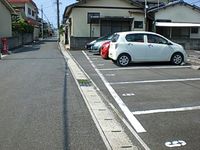 レオパレスプリマチッタ 駐車場