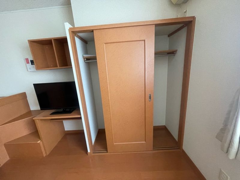 レオパレス穂高 収納