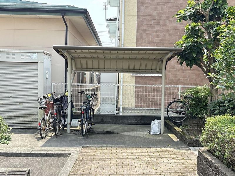 レオパレスエクレール 共用部分
