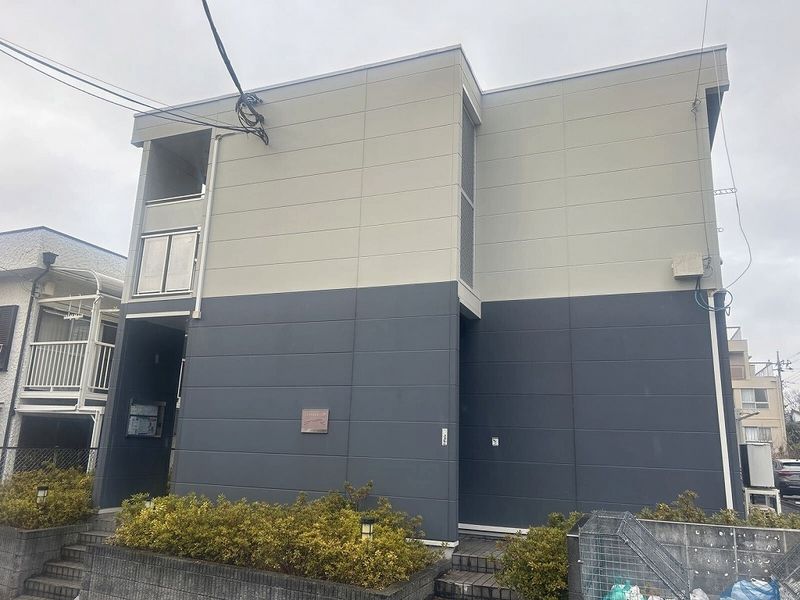 レオパレスルシータ２１ 外観