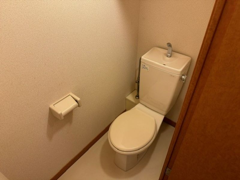 レオパレスエトワール トイレ