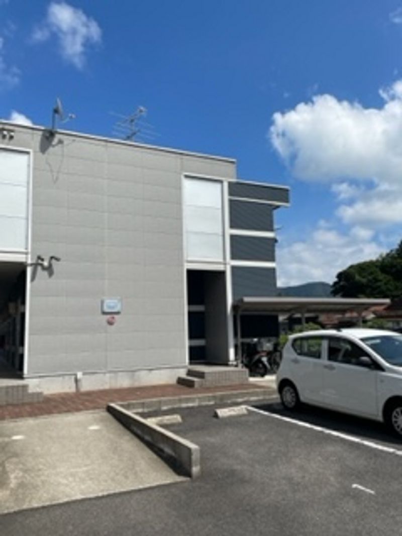 レオネクストｎｉｓｈｉｋｉ 駐車場